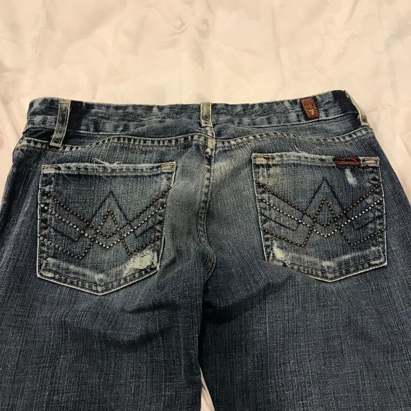 Jeans - Picture 1 of 2